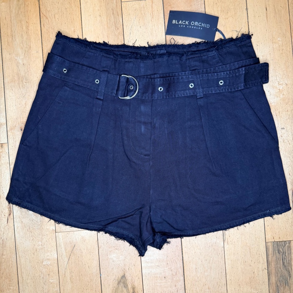 Black Orchid CHANEL EVELET BELTED SHORT BLACK OPS Sz: 26